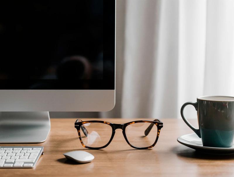 О компьютерном покрытии линз для очков