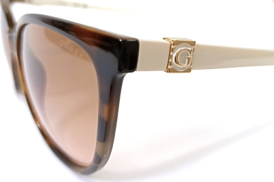 Очки солнцезащитные GUESS GU 7864  фотография-4