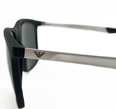 Очки солнцезащитные EMPORIO ARMANI EA4150  фотография-4