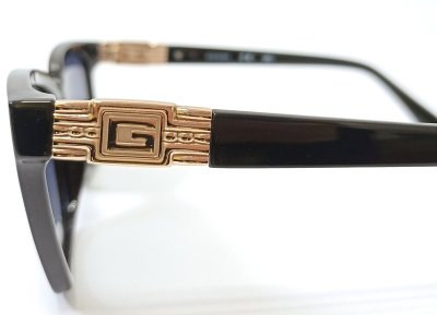 Очки солнцезащитные GUESS GU 7869  фотография-4